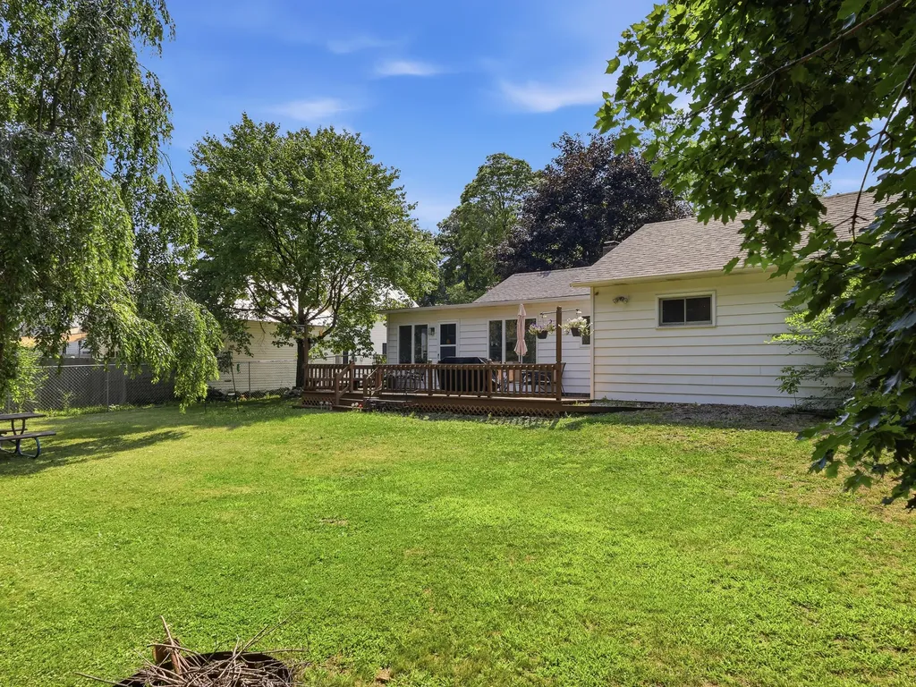 38 Arthur Street Grant City MI 49327