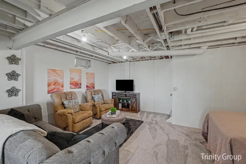 6712 E Carrigan Drive Croton Township MI 49337