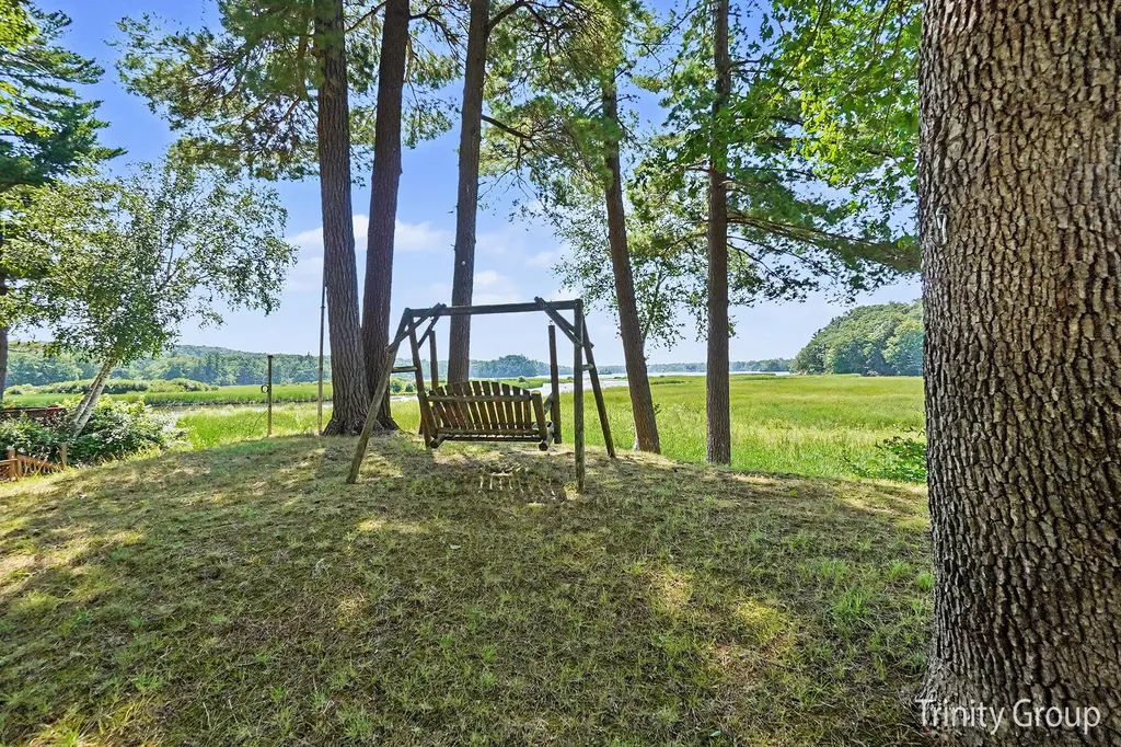 6712 E Carrigan Drive Croton Township MI 49337