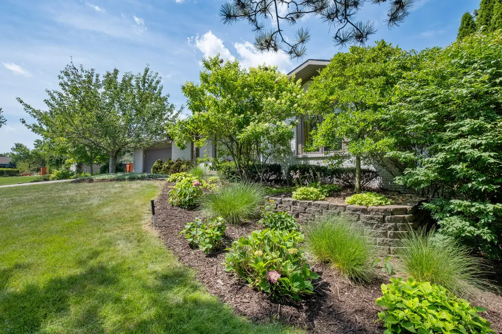 6189 Belding Road NE Cannon Township MI 49341