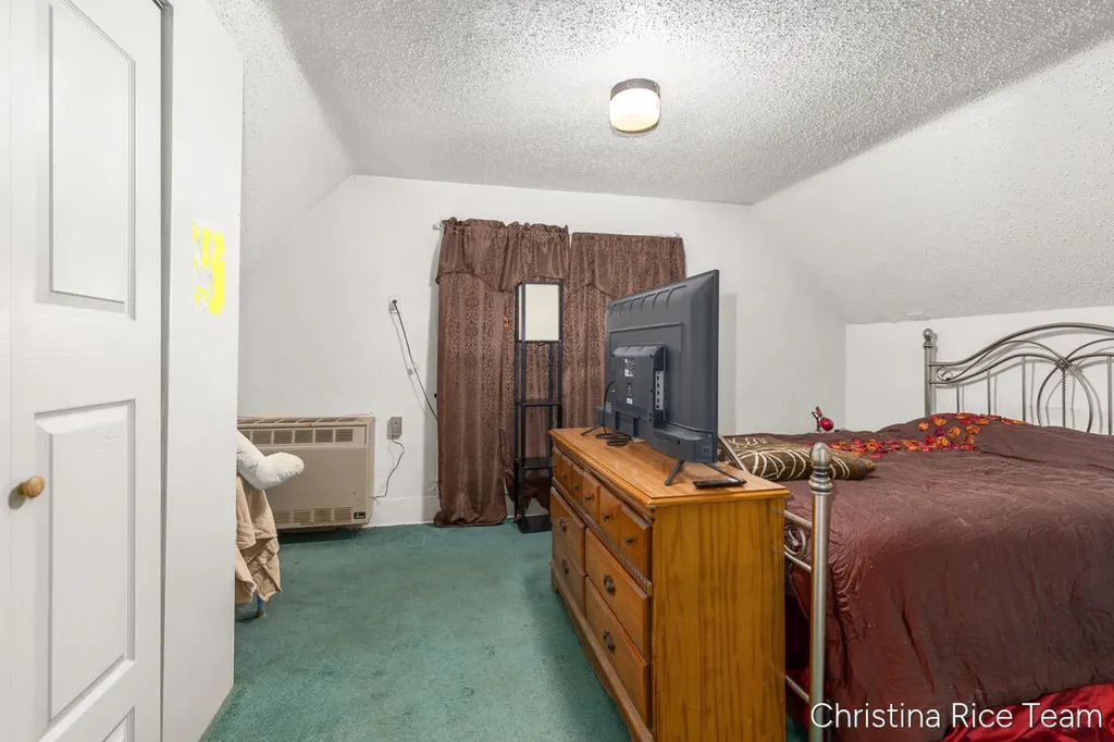 115 E Congress Street Keene Township MI 48809