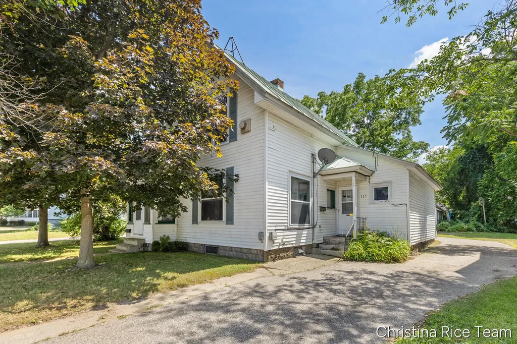 115 E Congress Street Keene Township MI 48809
