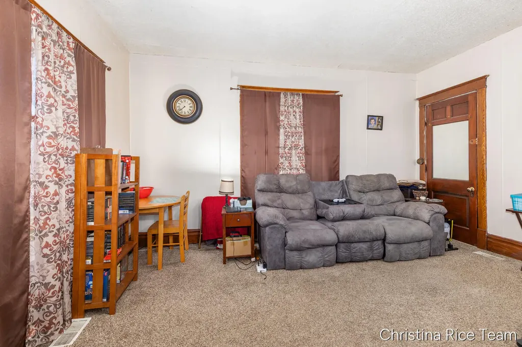 115 E Congress Street Keene Township MI 48809