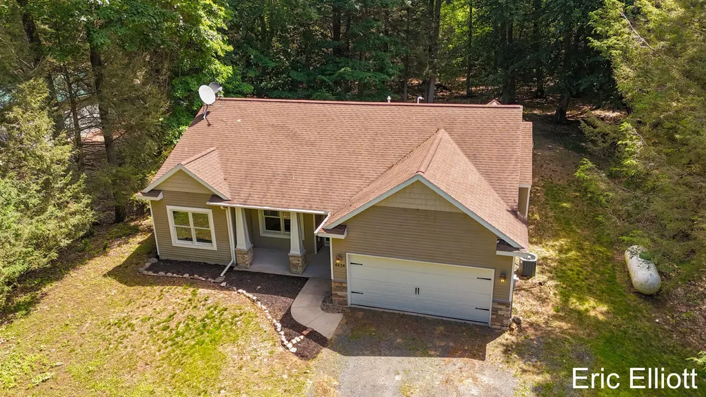 4434 N Pine Avenue Golden Township MI 49436
