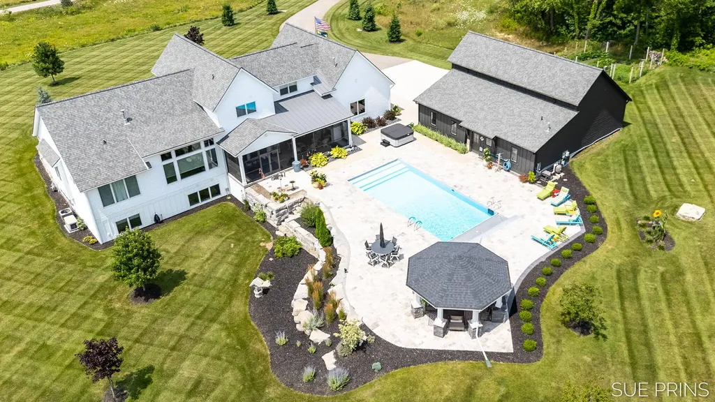 4668 76th Street SW Byron Township MI 49315
