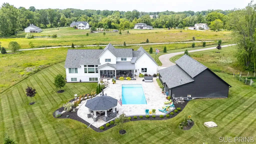 4668 76th Street SW Byron Township MI 49315
