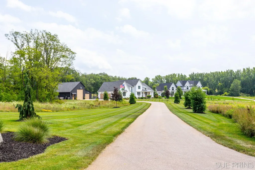 4668 76th Street SW Byron Township MI 49315