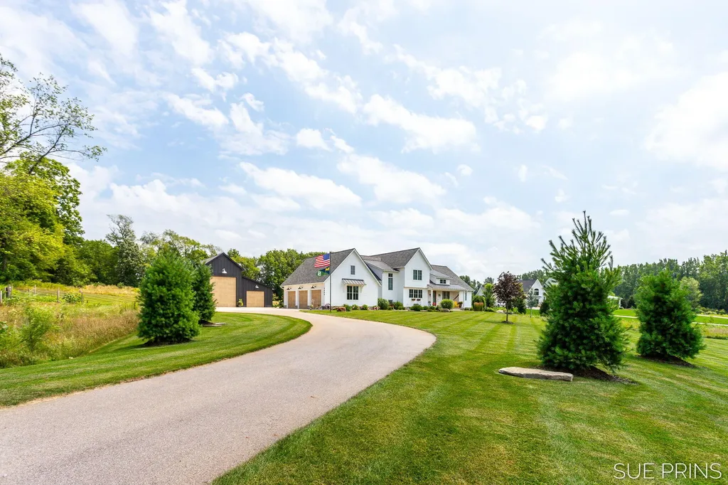 4668 76th Street SW Byron Township MI 49315