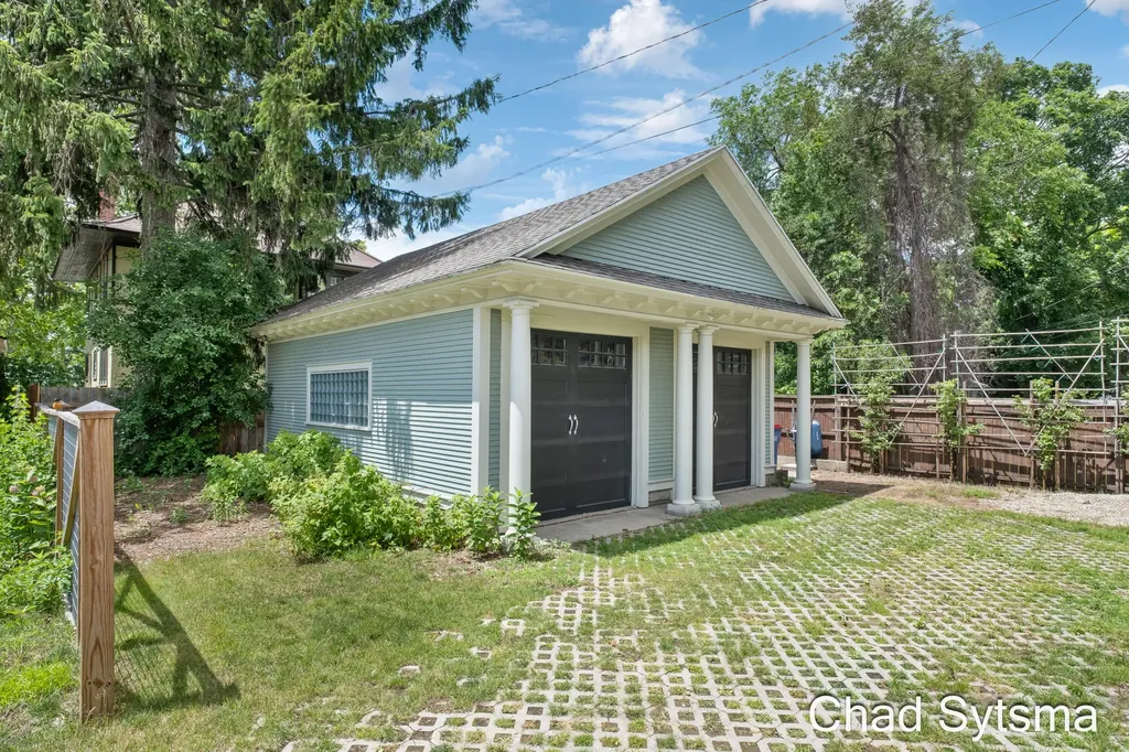 703 Madison Avenue SE Grand Rapids City MI 49503