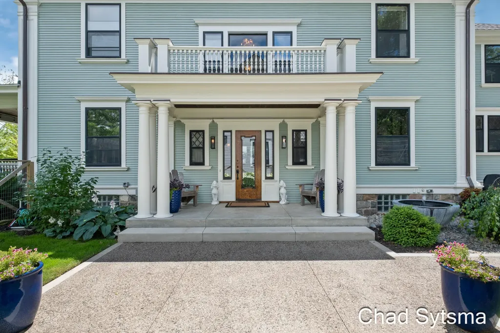 703 Madison Avenue SE Grand Rapids City MI 49503