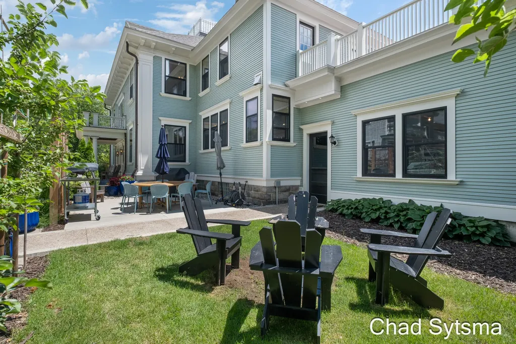 703 Madison Avenue SE Grand Rapids City MI 49503