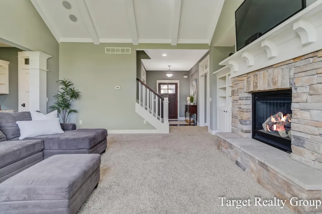 1705 N Bay Drive Georgetown Charter Township MI 49426