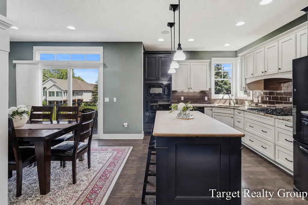 1705 N Bay Drive Georgetown Charter Township MI 49426