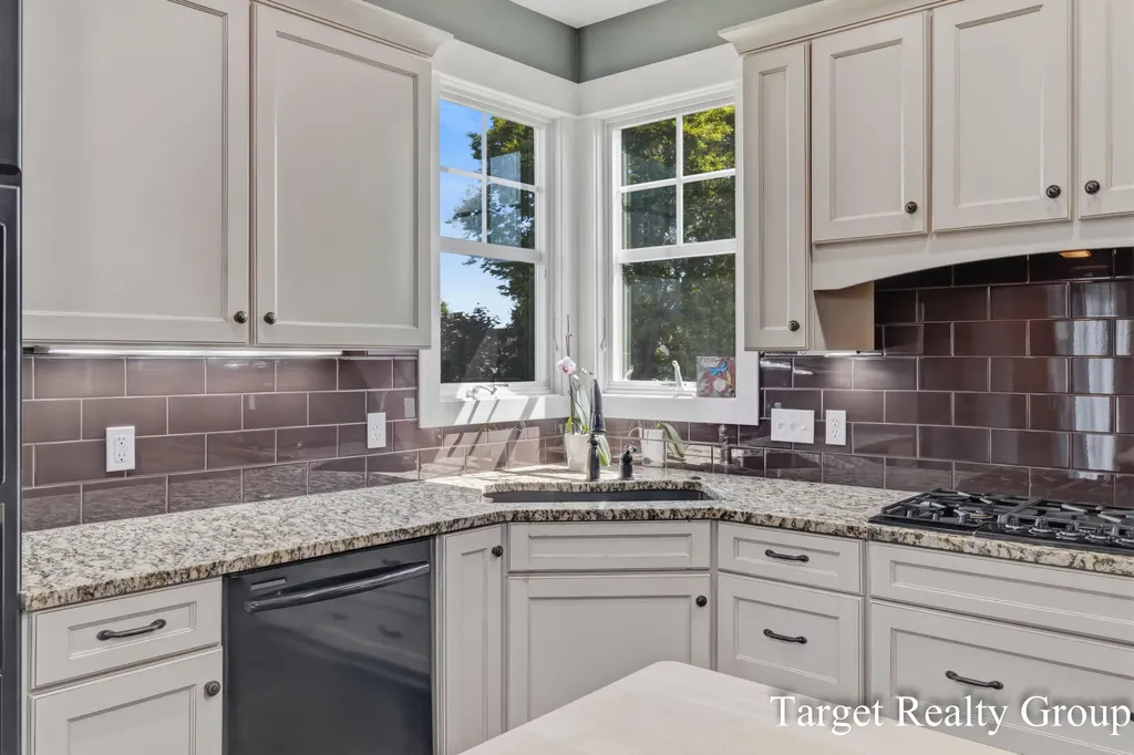 1705 N Bay Drive Georgetown Charter Township MI 49426