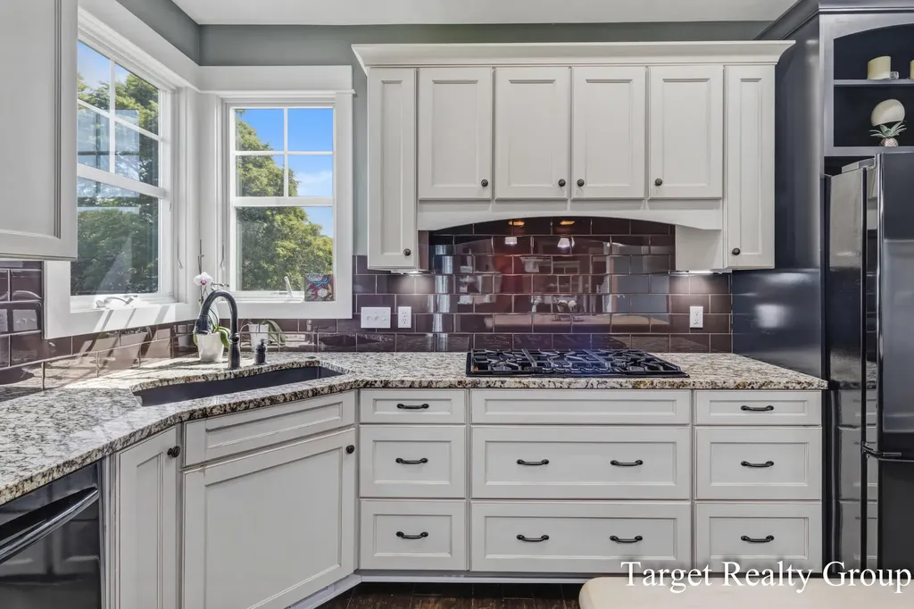 1705 N Bay Drive Georgetown Charter Township MI 49426