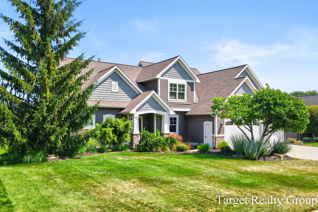 1705 N Bay Drive Georgetown Charter Township MI 49426