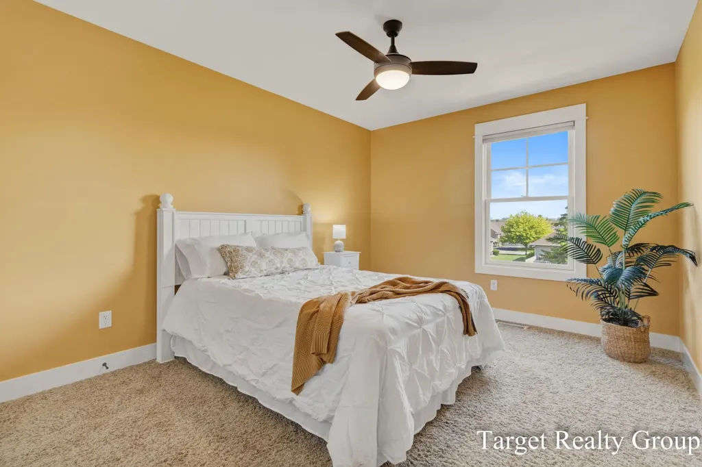 1705 N Bay Drive Georgetown Charter Township MI 49426