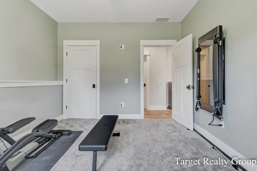 1705 N Bay Drive Georgetown Charter Township MI 49426