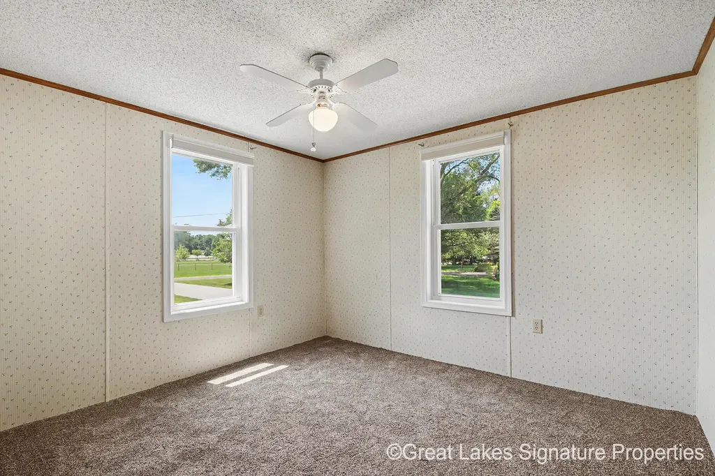 618 E Benton Street Greenville City MI 48838