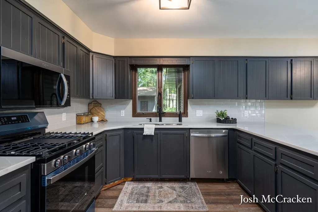 8770 Jewell NE Algoma Township MI 49321