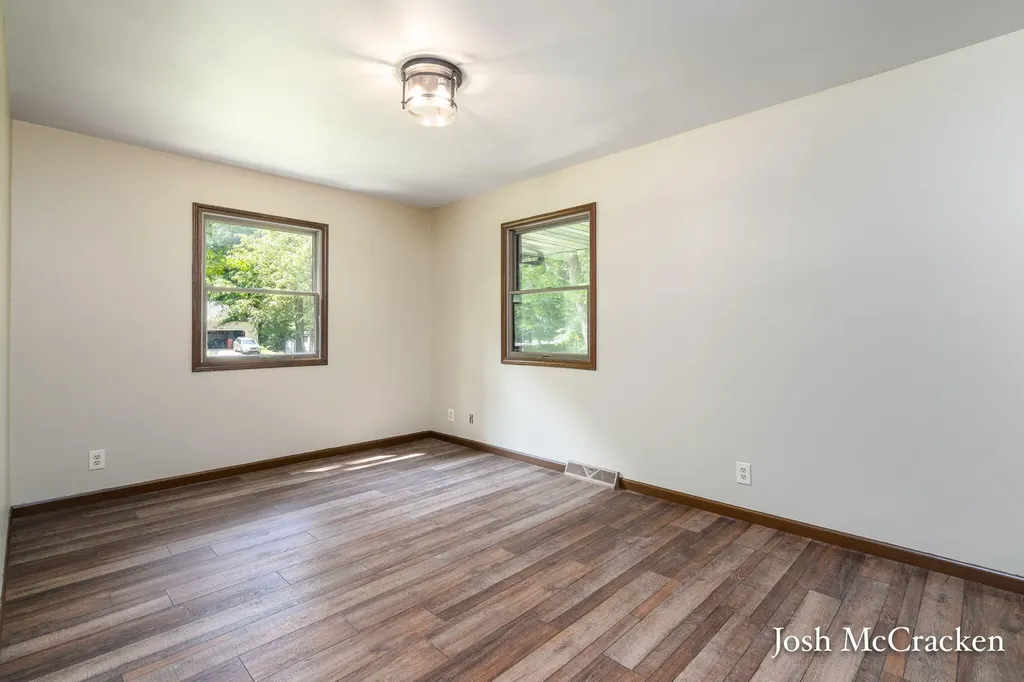 8770 Jewell NE Algoma Township MI 49321