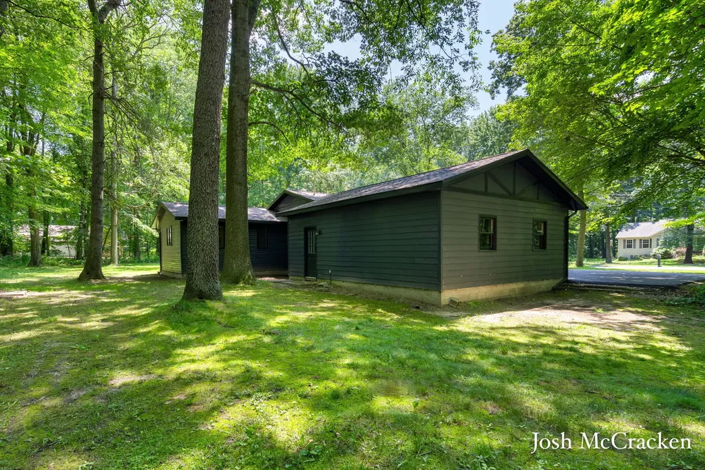 8770 Jewell NE Algoma Township MI 49321