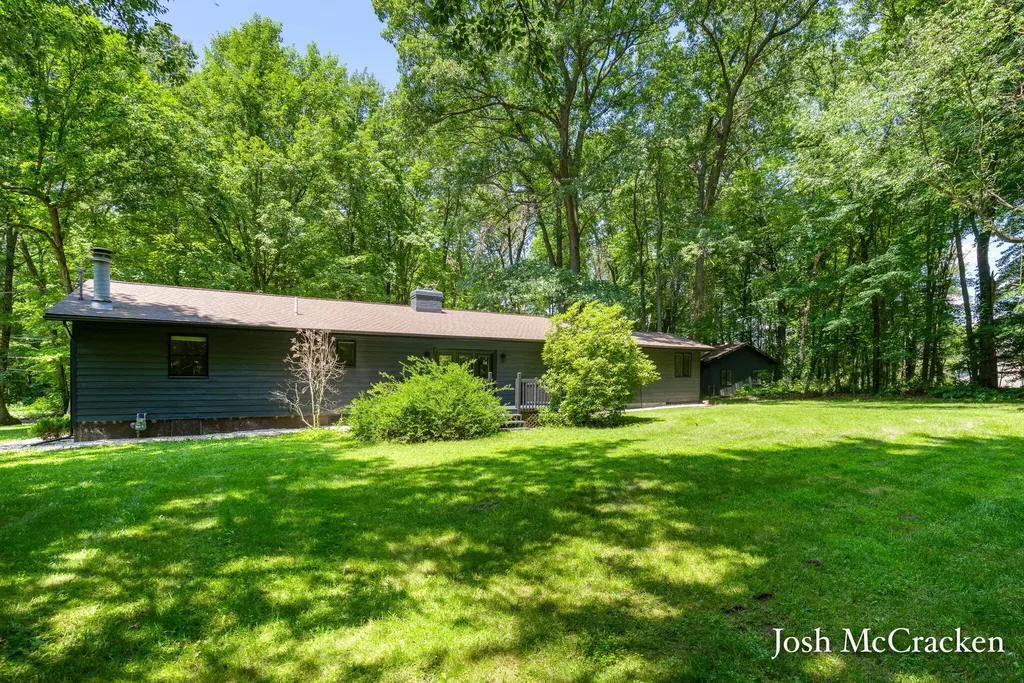 8770 Jewell NE Algoma Township MI 49321