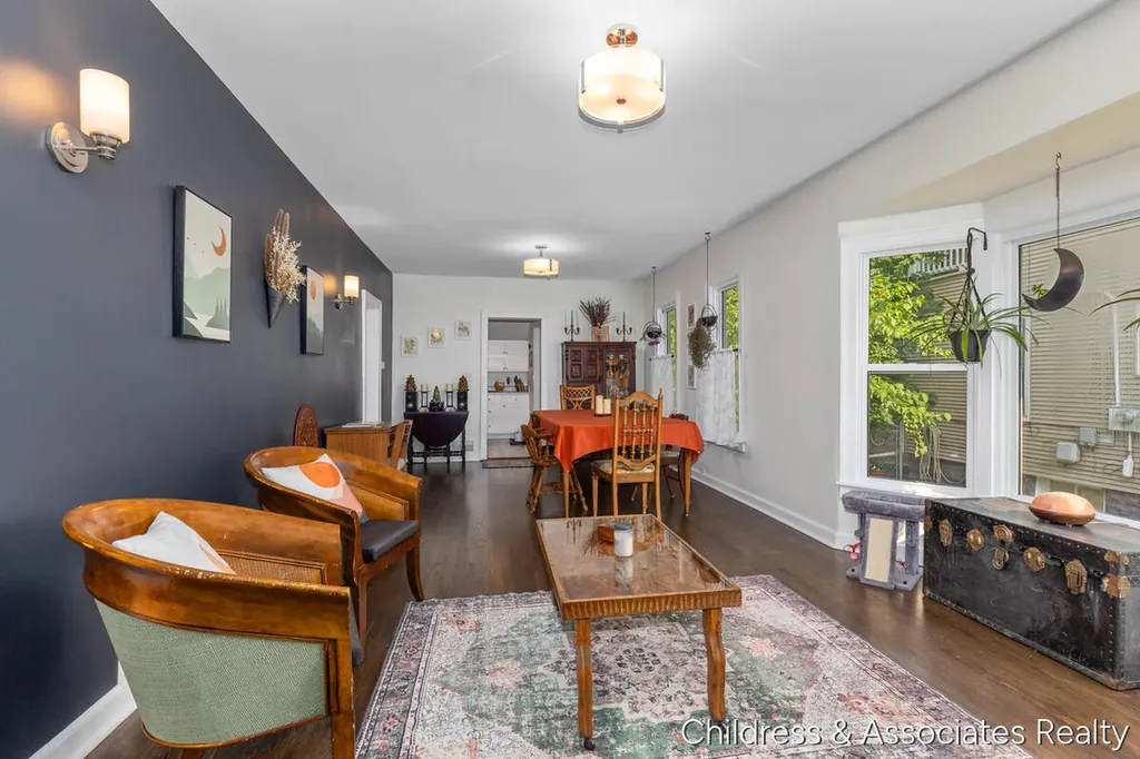 1108 Widdicomb Avenue NW Grand Rapids City MI 49504