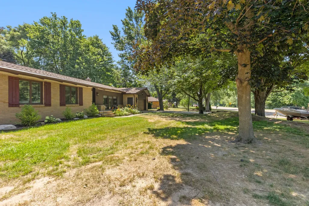 6654 Clyde Park Avenue SW Byron Township MI 49315