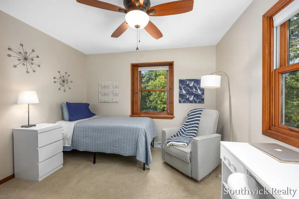 2484 Shadow Lake Court NE Grand Rapids Charter Township MI 49505