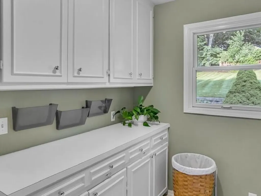 1800 Mont Rue Drive SE Cascade Charter Township MI 49546