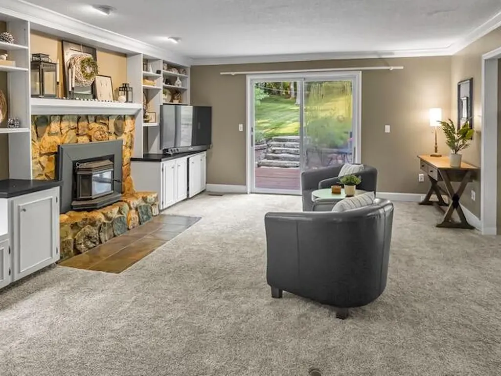 1800 Mont Rue Drive SE Cascade Charter Township MI 49546