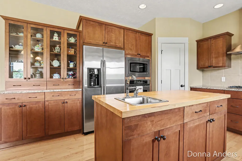 6239 Boulder Ridge Drive NE Plainfield Charter Township MI 49306