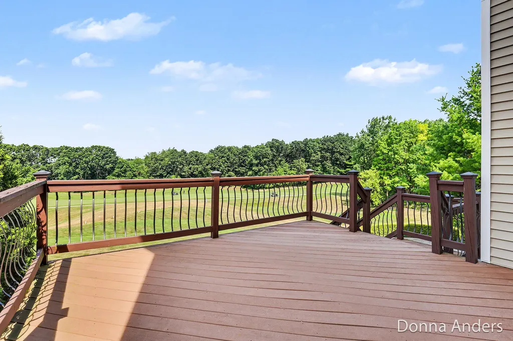 6239 Boulder Ridge Drive NE Plainfield Charter Township MI 49306