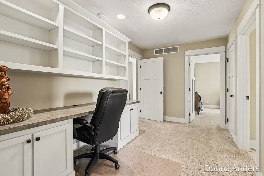 6239 Boulder Ridge Drive NE Plainfield Charter Township MI 49306