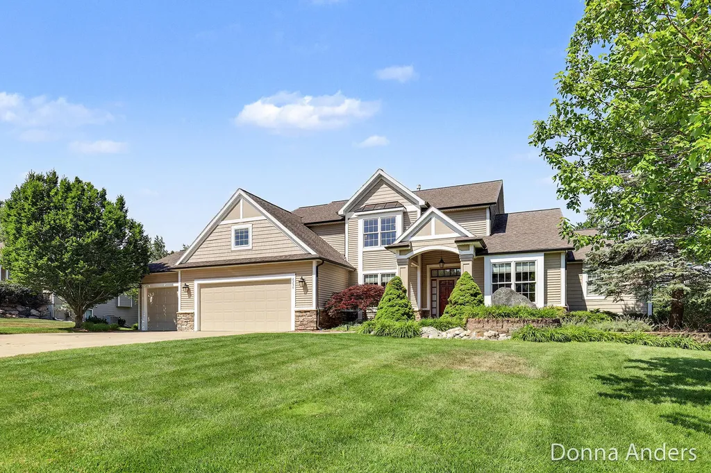 6239 Boulder Ridge Drive NE Plainfield Charter Township MI 49306