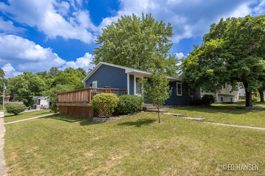 138 Lincoln Court Rockford City MI 49341