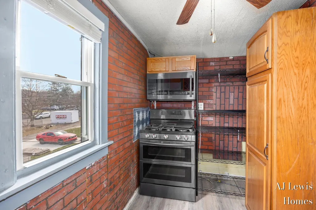 510 La Grave Avenue SE Grand Rapids City MI 49503