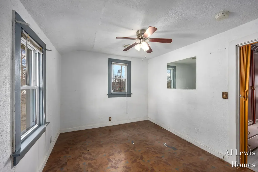 510 La Grave Avenue SE Grand Rapids City MI 49503