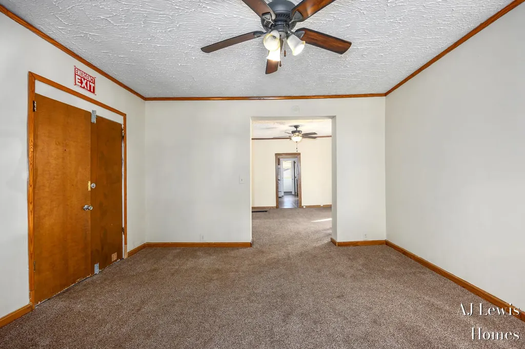 510 La Grave Avenue SE Grand Rapids City MI 49503
