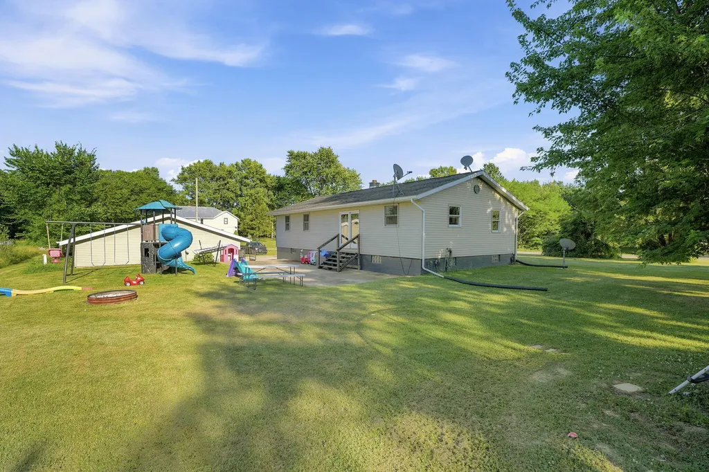617 137th Avenue Leighton Township MI 49348