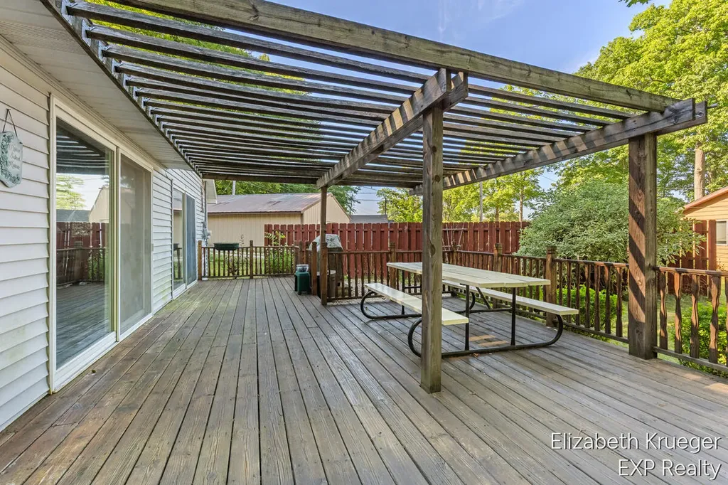 5594 Maple Street Garfield Township MI 49337