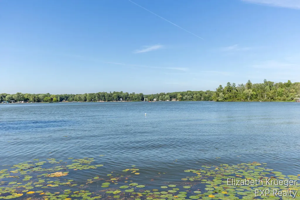 5594 Maple Street Garfield Township MI 49337