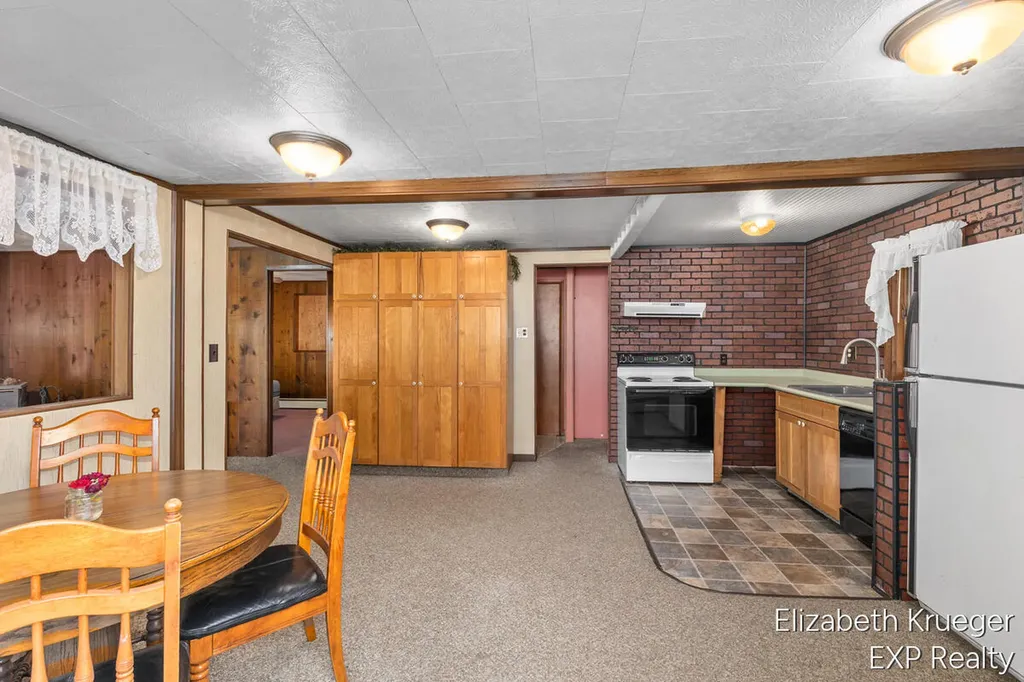 5594 Maple Street Garfield Township MI 49337