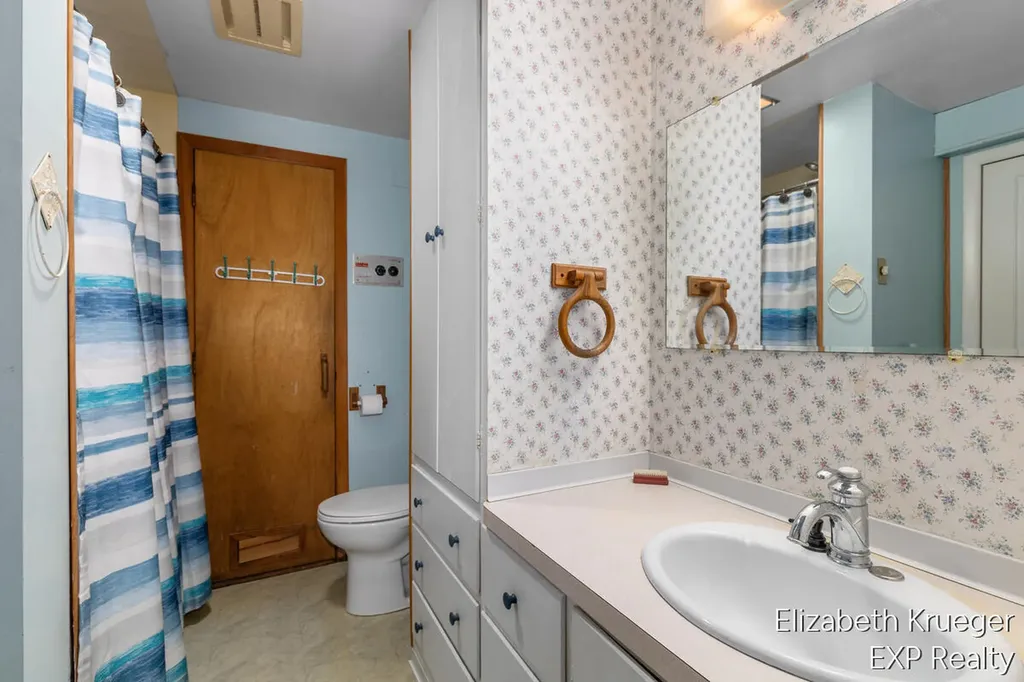 5594 Maple Street Garfield Township MI 49337