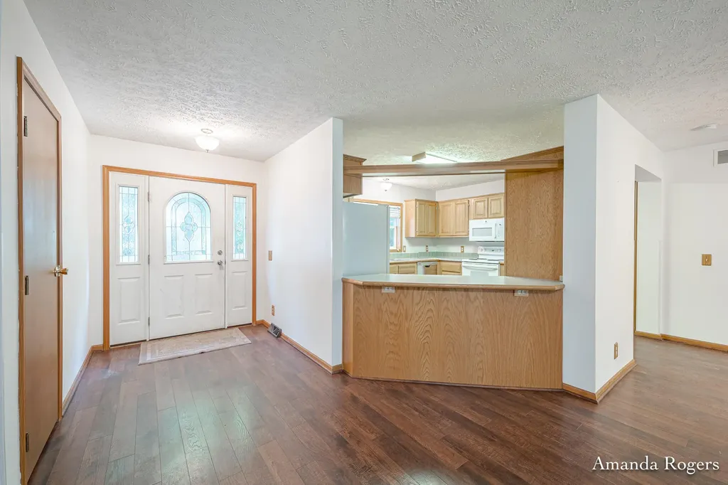 650 Parnell Avenue SE Vergennes Township MI 49331