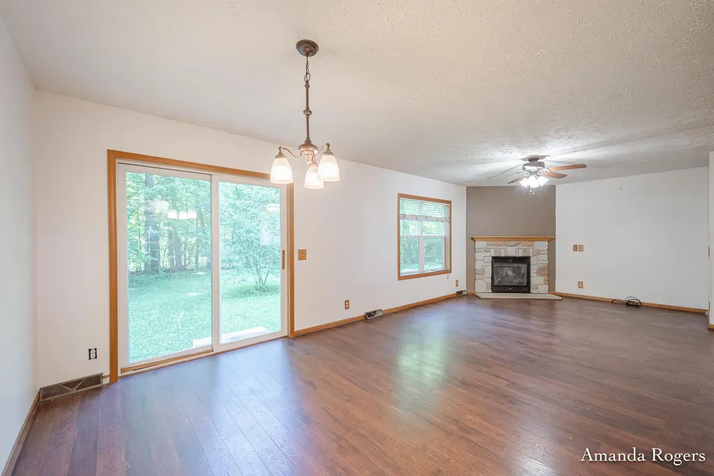 650 Parnell Avenue SE Vergennes Township MI 49331