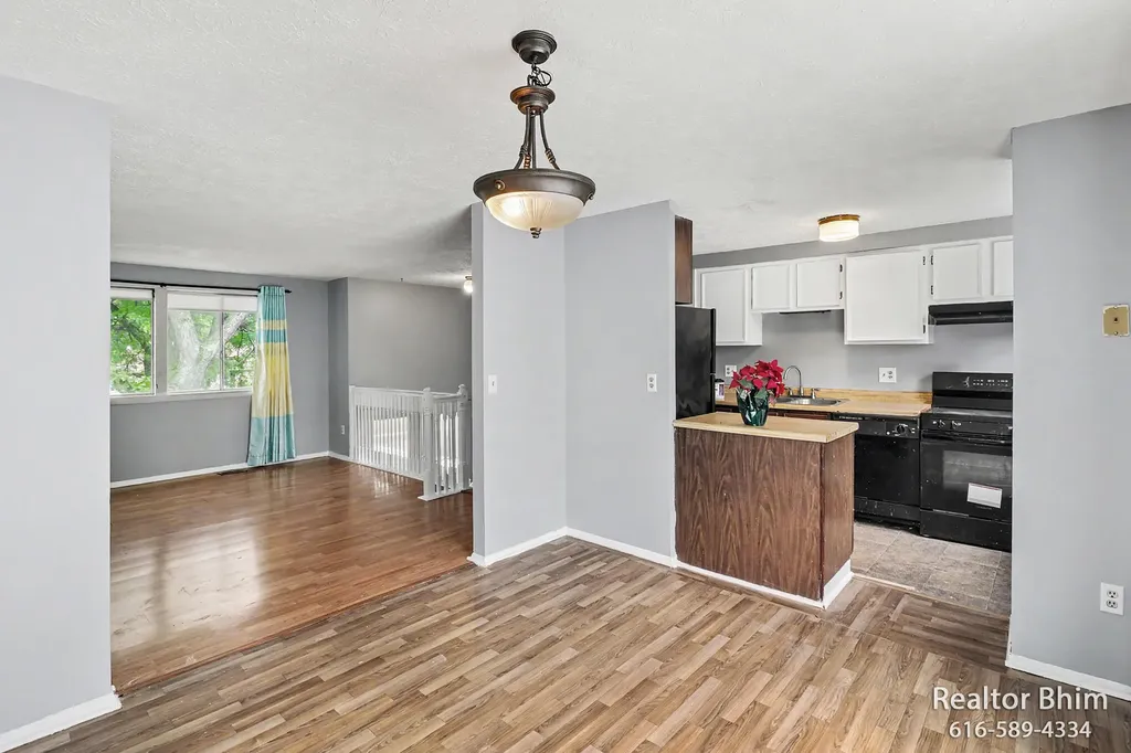 6007 Rockingham Drive Eaton Township MI 48911