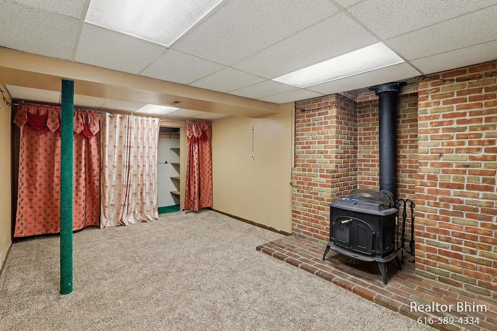 6007 Rockingham Drive Eaton Township MI 48911