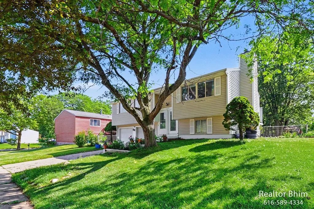 6007 Rockingham Drive Eaton Township MI 48911